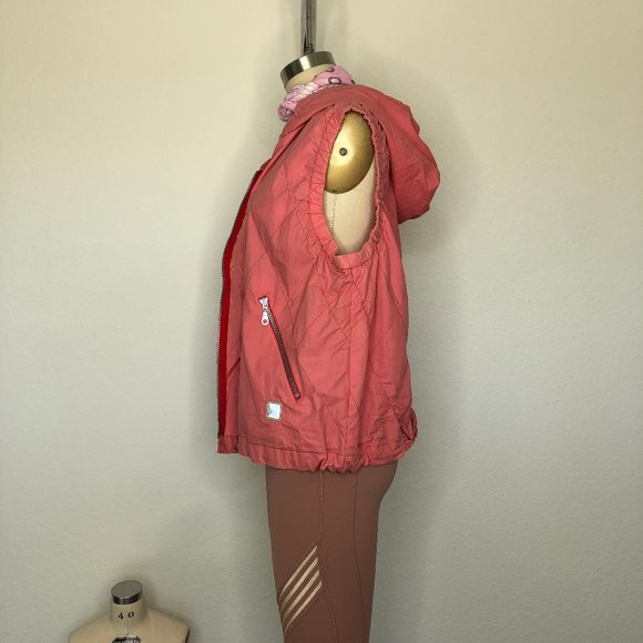 Marithe Francois Girbaud Athleisure Quilted Vest - Picture 3 of 9